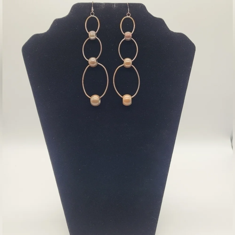 Vintage African Look Drop Earrings​​​ - Picture 2 of 3